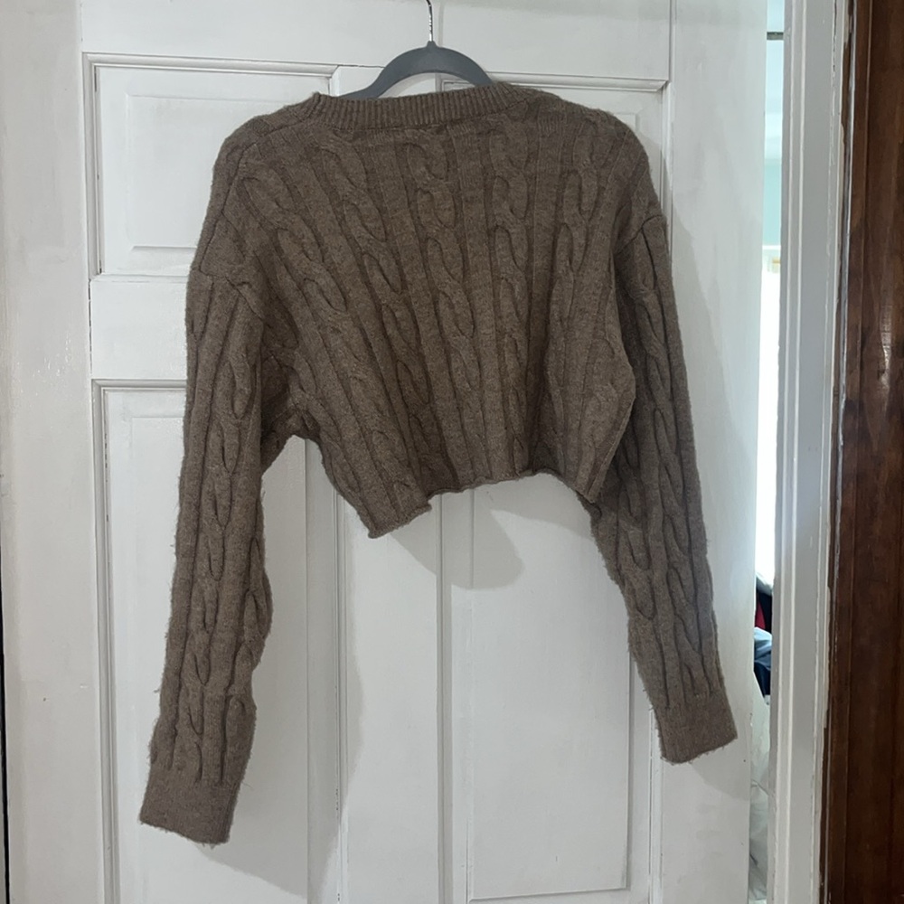 Cropped brown sweater - Picture 2 of 3
